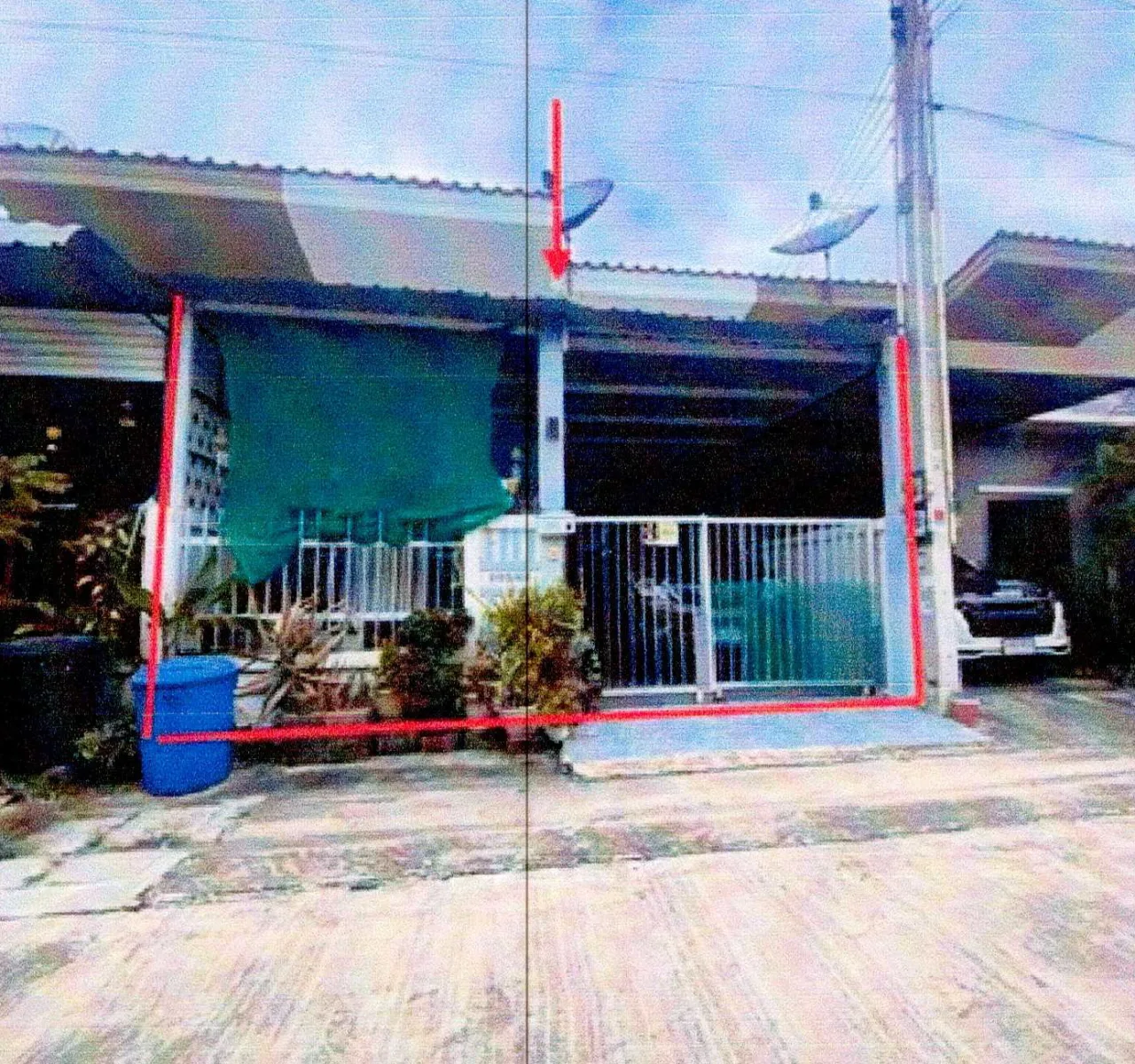 ขายทอดตลาด ที่ดินพร้อมสิ่งปลูกสร้าง ต.บ้านเก่า อ.พานทอง จ.ชลบุรี