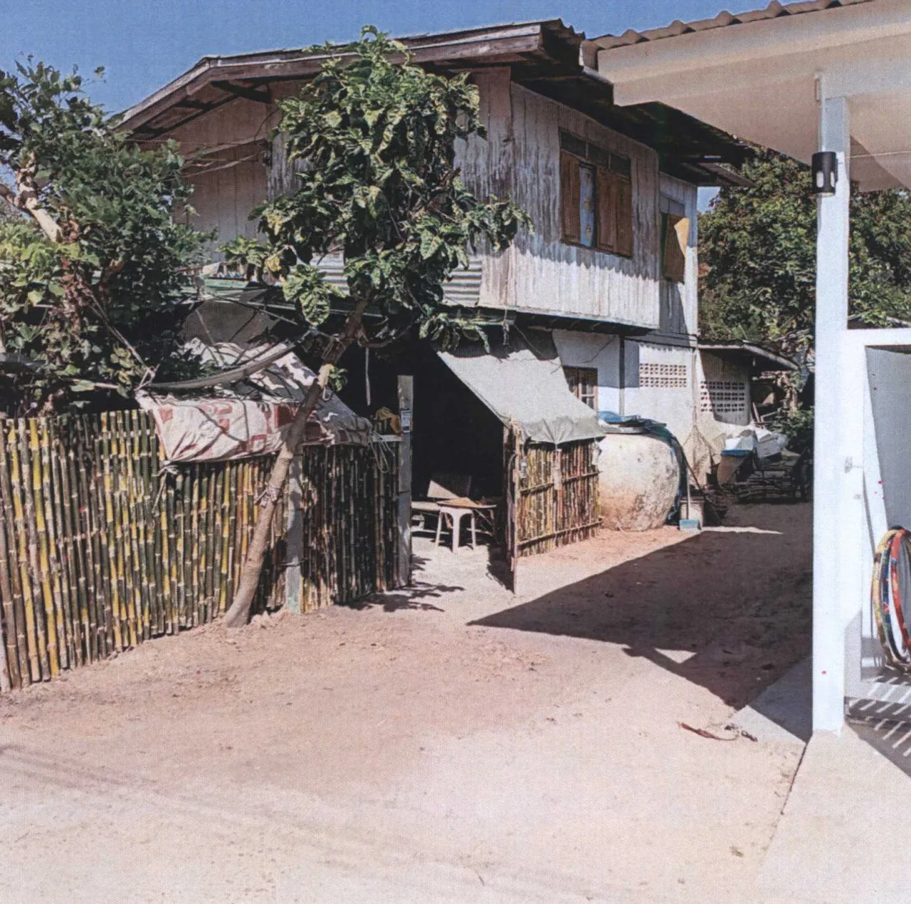 ขายทอดตลาด ที่ดินพร้อมสิ่งปลูกสร้าง ต.ยางโยภาพ อ.ม่วงสามสิบ จ.อุบลราชธานี