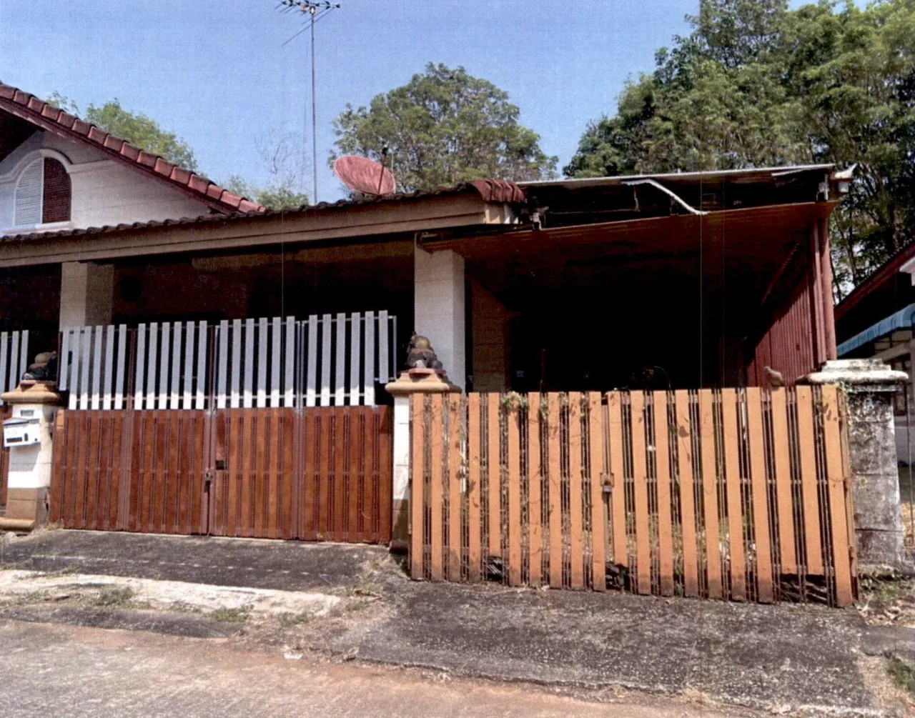 ขายทอดตลาด ที่ดินพร้อมสิ่งปลูกสร้าง ต.วัดประดู่ อ.เมืองสุราษฎร์ธานี จ.สุราษฎร์ธานี