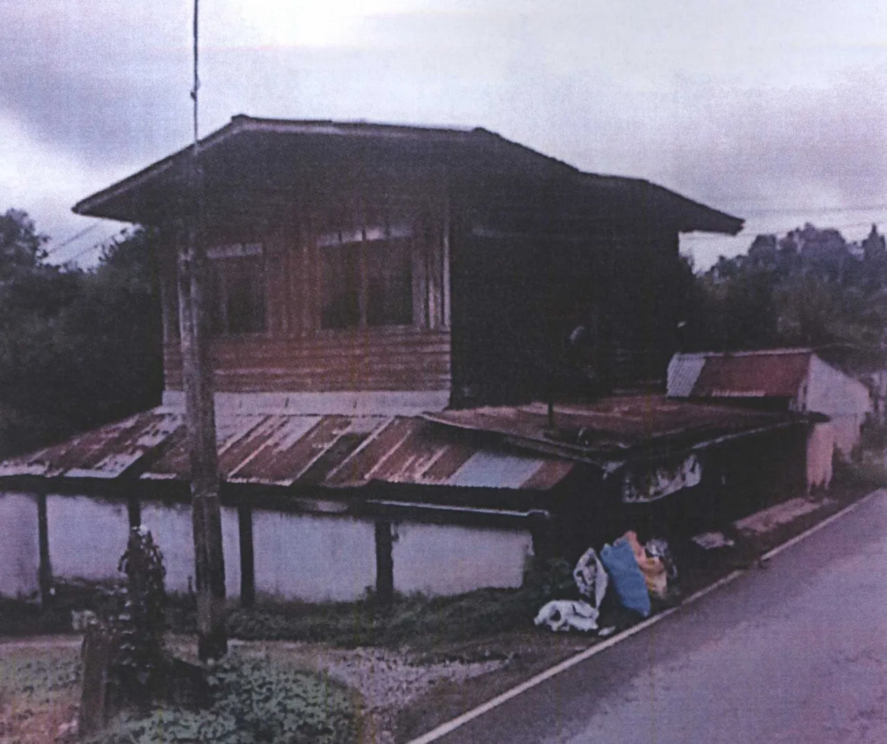 ขายทอดตลาด ที่ดินพร้อมสิ่งปลูกสร้าง ต.แม่พูล อ.ลับแล จ.อุตรดิตถ์