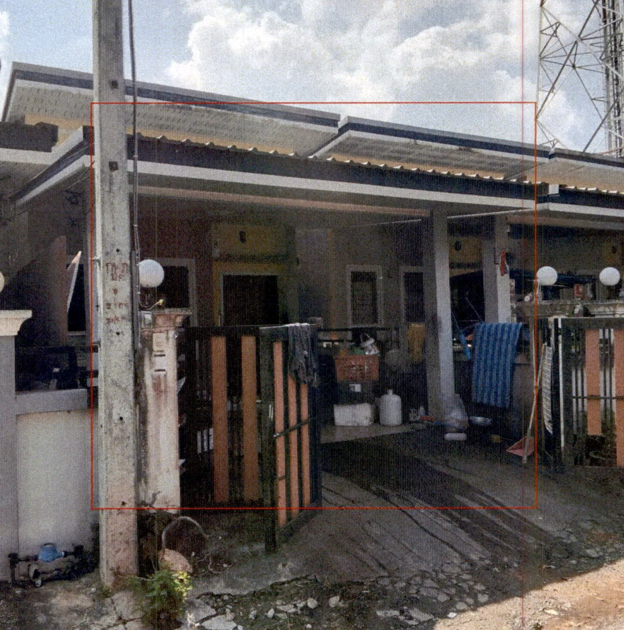 ขายทอดตลาด ที่ดินพร้อมสิ่งปลูกสร้าง ต.บางกุ้ง อ.เมืองสุราษฎร์ธานี จ.สุราษฎร์ธานี