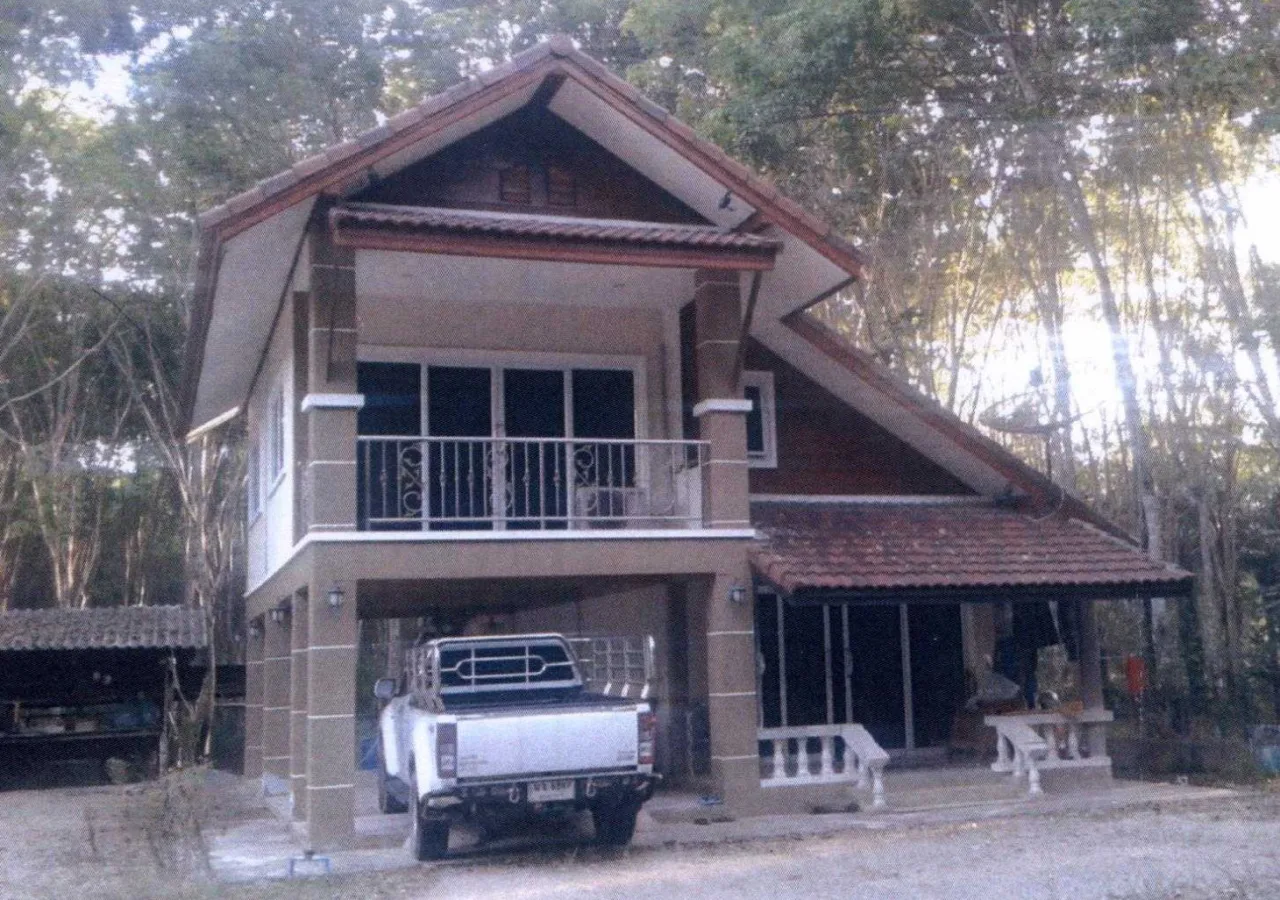 ขายทอดตลาด ที่ดินพร้อมสิ่งปลูกสร้าง ต.น้ำหัก อ.คีรีรัฐนิคม จ.สุราษฎร์ธานี