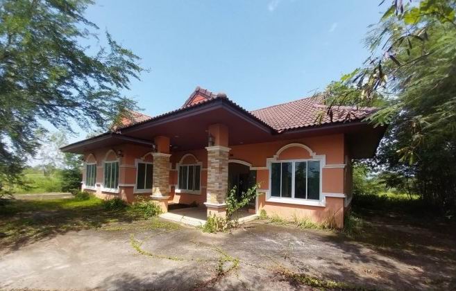 ขายทอดตลาด ที่ดินพร้อมสิ่งปลูกสร้าง ต.คันไร่ อ.สิรินธร จ.อุบลราชธานี