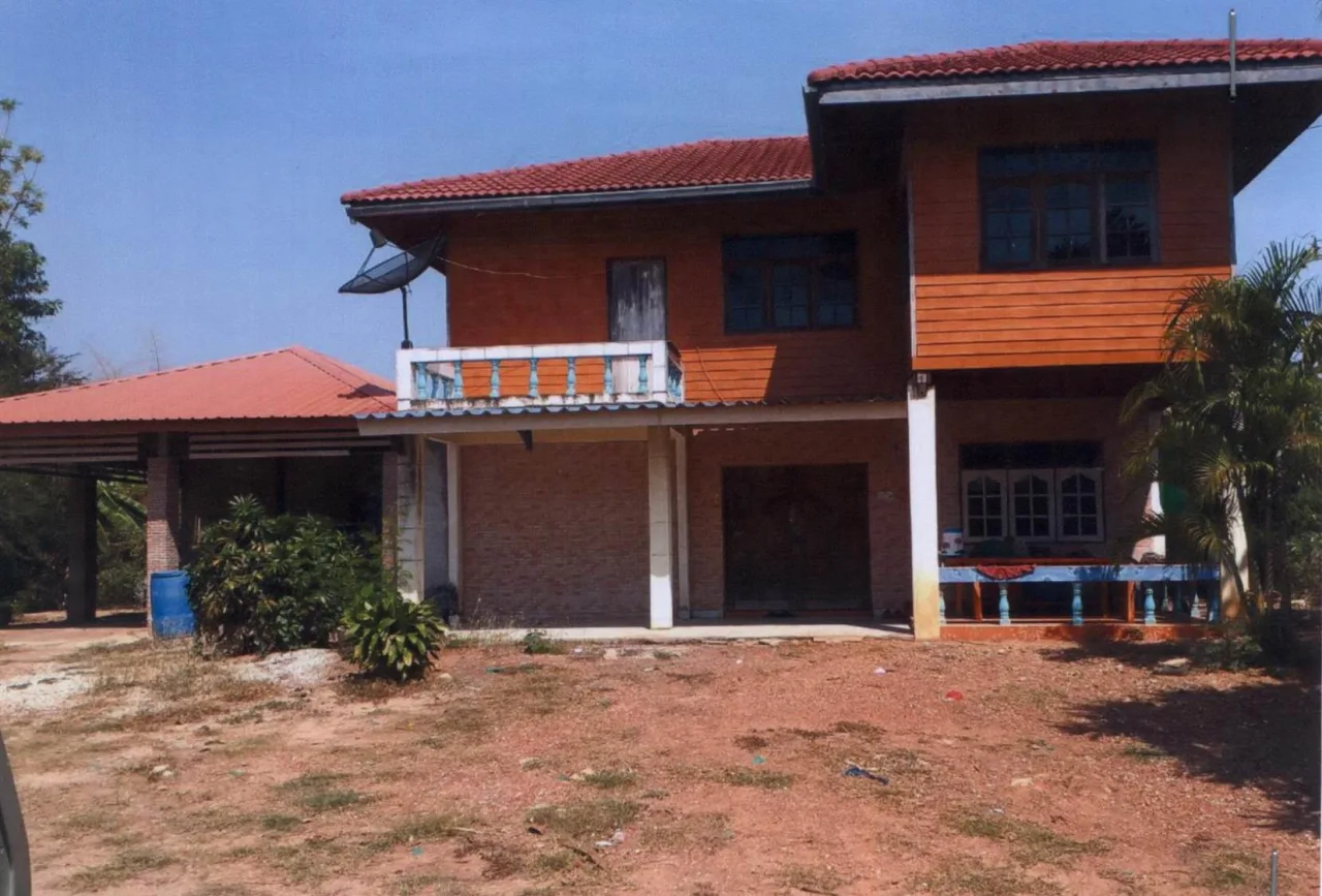 ขายทอดตลาด สิ่งปลูกสร้าง ต.น้ำรอบ อ.ลานสัก จ.อุทัยธานี