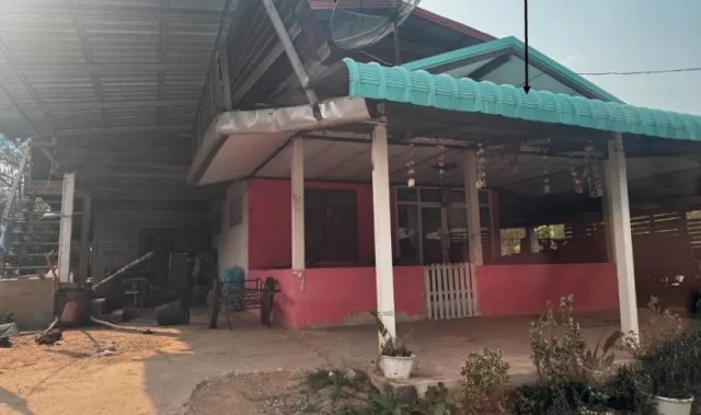 ขายทอดตลาด ที่ดินพร้อมสิ่งปลูกสร้าง ต.บ้านโปร่ง อ.ศรีธาตุ จ.อุดรธานี