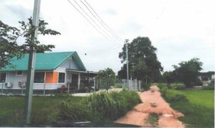 ขายทอดตลาด ที่ดินพร้อมสิ่งปลูกสร้าง ต.ห้วยเม็ก อ.ห้วยเม็ก จ.กาฬสินธุ์