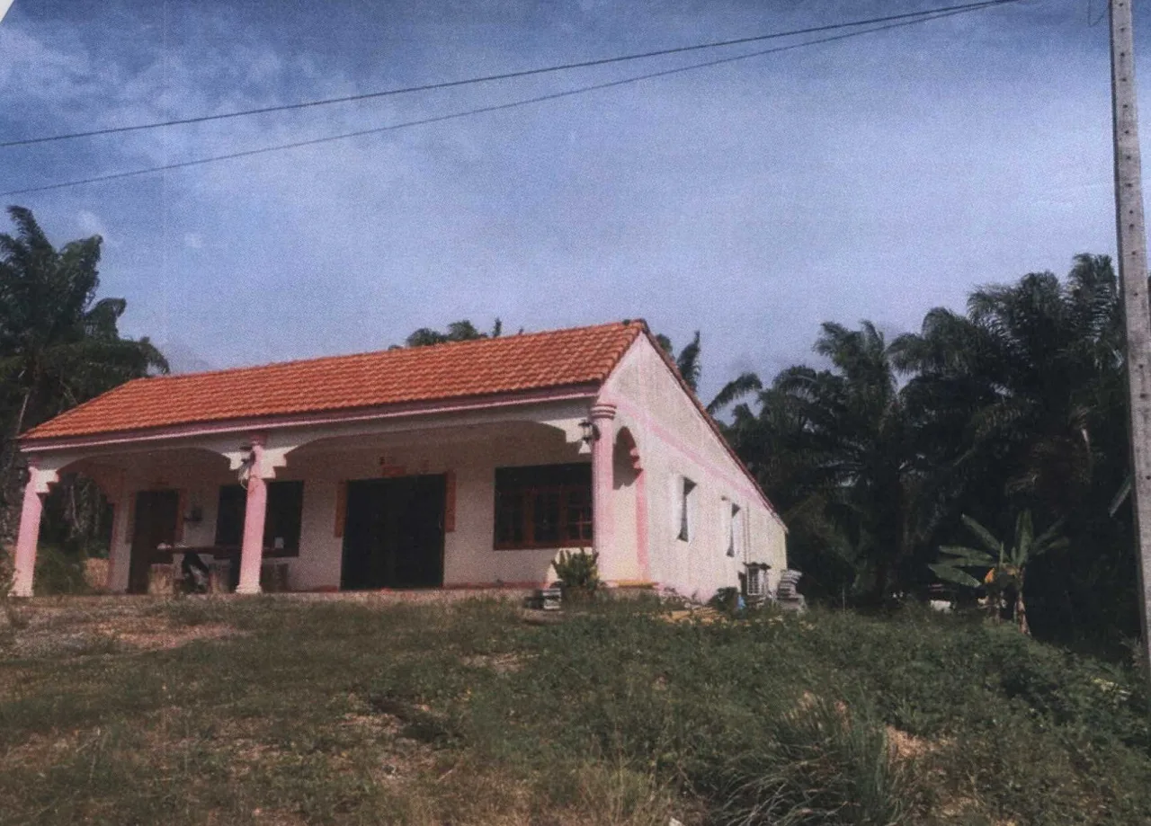 ขายทอดตลาด ที่ดินพร้อมสิ่งปลูกสร้าง ต.เกาะกลาง อ.เกาะลันตา จ.กระบี่