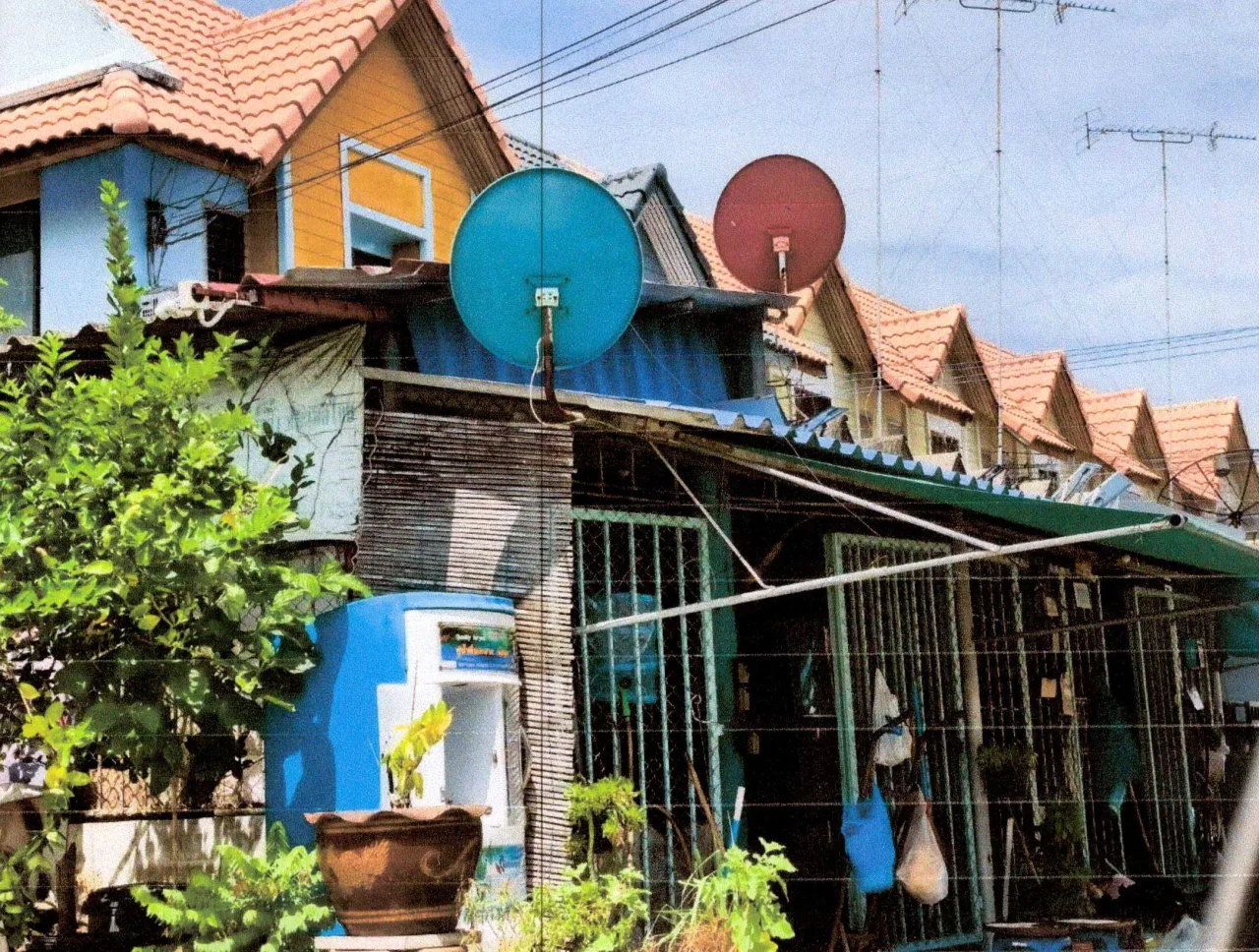 ขายทอดตลาด ที่ดินพร้อมสิ่งปลูกสร้าง ต.นาป่า อ.เมืองชลบุรี จ.ชลบุรี