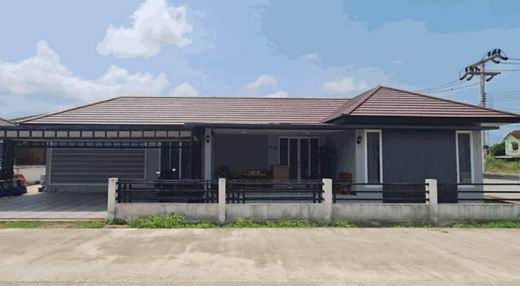 ขายทอดตลาด ที่ดินพร้อมสิ่งปลูกสร้าง ต.ขนอม อ.ขนอม จ.นครศรีธรรมราช