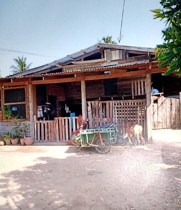 ขายทอดตลาด ที่ดินพร้อมสิ่งปลูกสร้าง ต.บางตาหงาย อ.บรรพตพิสัย จ.นครสวรรค์