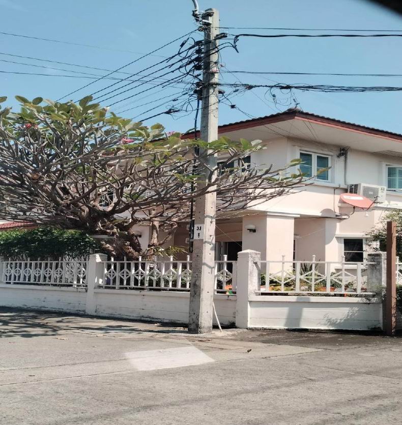 ขายทอดตลาด ที่ดินพร้อมสิ่งปลูกสร้าง แขวงสามวาตะวันตก เขตคลองสามวา จ.กรุงเทพมหานคร