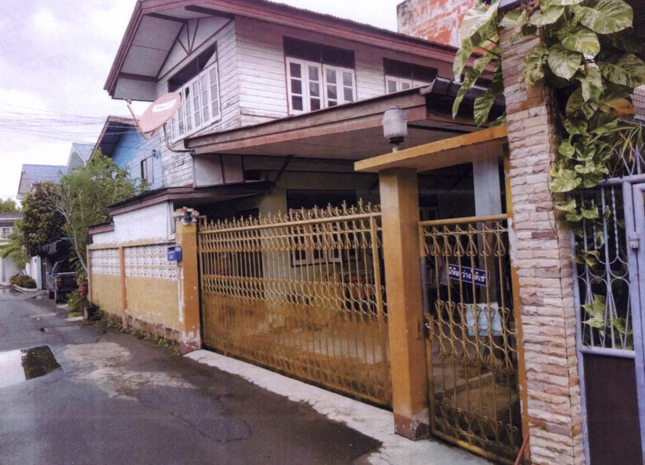 ขายทอดตลาด ที่ดินพร้อมสิ่งปลูกสร้าง แขวงสวนหลวง เขตพระโขนง จ.กรุงเทพมหานคร