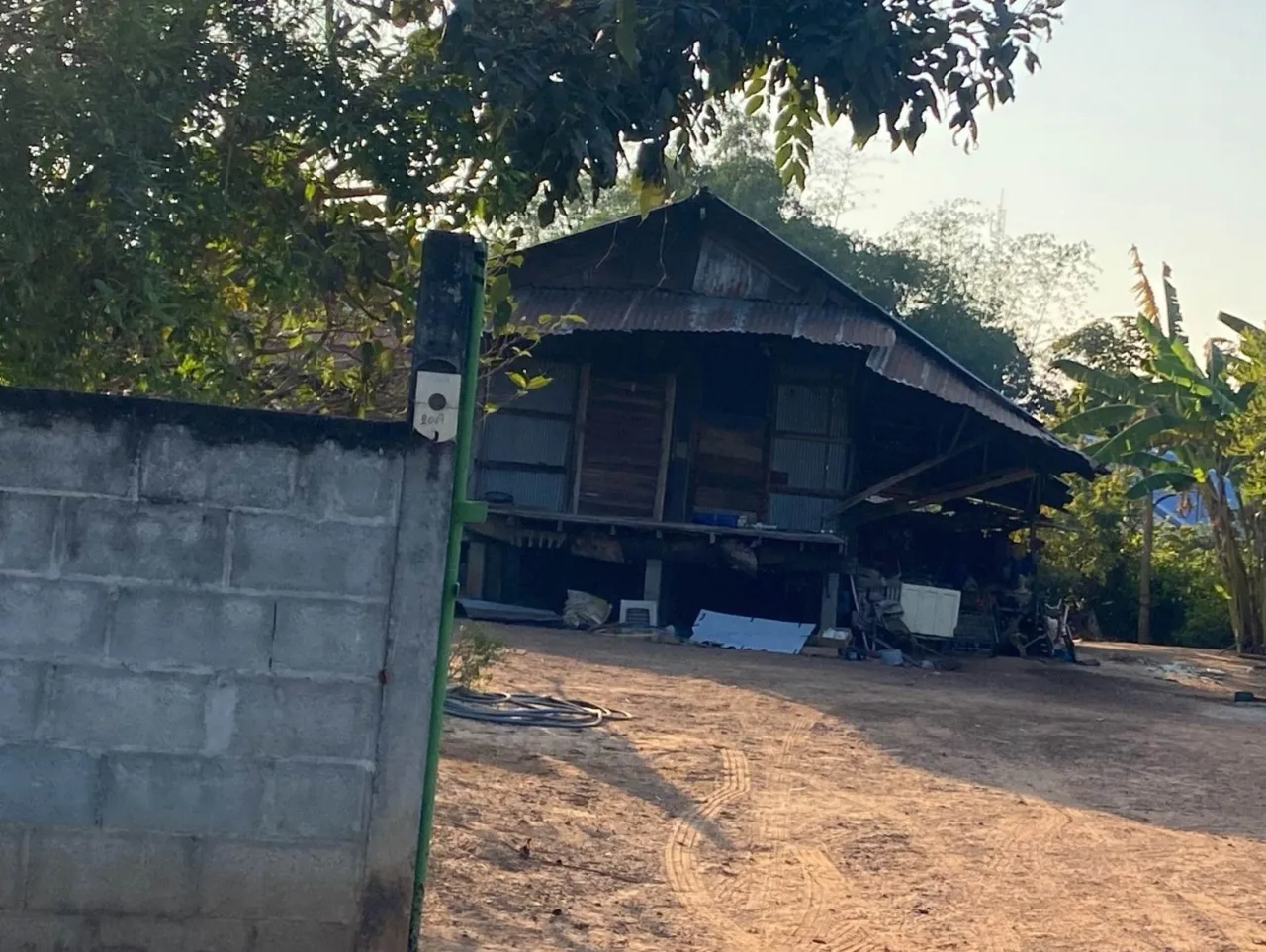 ขายทอดตลาด ที่ดินพร้อมสิ่งปลูกสร้าง ต.ม่วงหวาน อ.น้ำพอง จ.ขอนแก่น