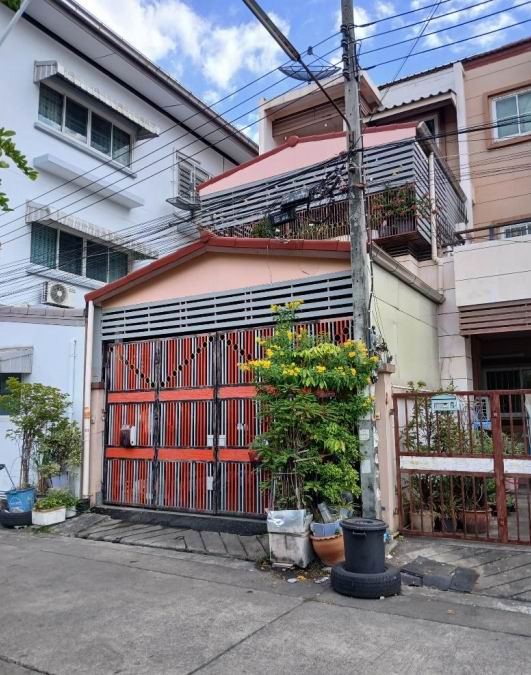 ขายทอดตลาด ที่ดินพร้อมสิ่งปลูกสร้าง แขวงบางค้อ เขตจอมทอง จ.กรุงเทพมหานคร