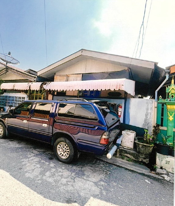 ขายทอดตลาด ที่ดินพร้อมสิ่งปลูกสร้าง แขวง(ลำต้อยติ่ง)ลำผักชี เขตหนองจอก จ.กรุงเทพมหานคร
