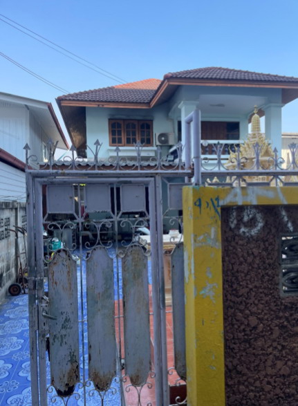 ขายทอดตลาด ที่ดินพร้อมสิ่งปลูกสร้าง แขวงฉิมพลี เขตตลิ่งชัน จ.กรุงเทพมหานคร
