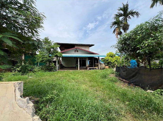 ขายทอดตลาด ที่ดินพร้อมสิ่งปลูกสร้าง ต.จานใหญ่ อ.กันทรลักษ์ จ.ศรีสะเกษ