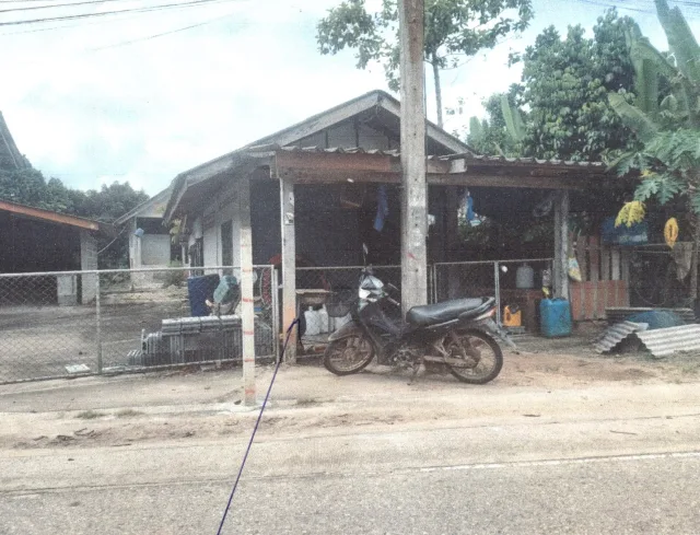 ขายทอดตลาด ที่ดินพร้อมสิ่งปลูกสร้าง ต.สะท้อน อ.นาทวี จ.สงขลา