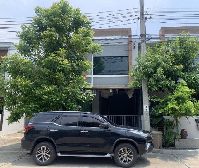 ขายทอดตลาด ที่ดินพร้อมสิ่งปลูกสร้าง ต.ละหาร อ.บางบัวทอง จ.นนทบุรี