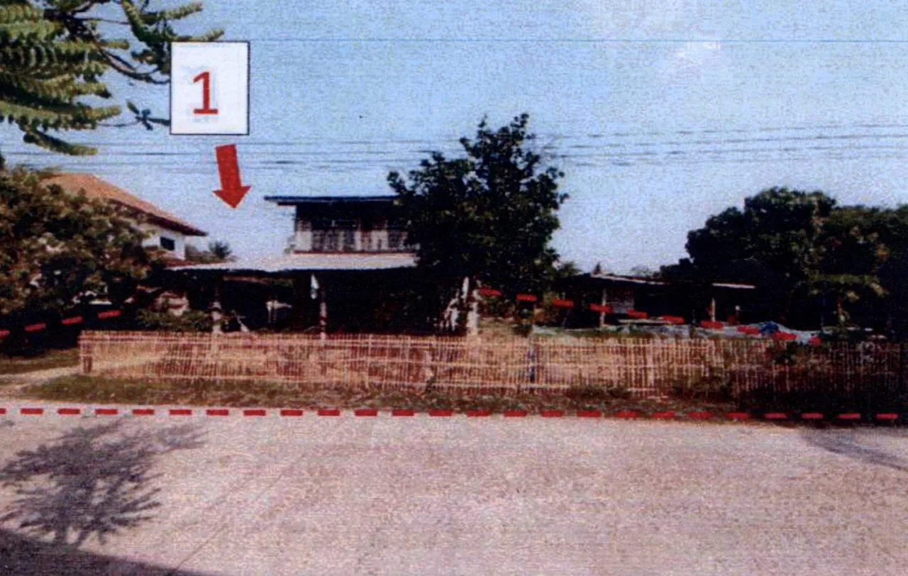 ขายทอดตลาด ที่ดินพร้อมสิ่งปลูกสร้าง ต.หนองอียอ อ.สนม จ.สุรินทร์