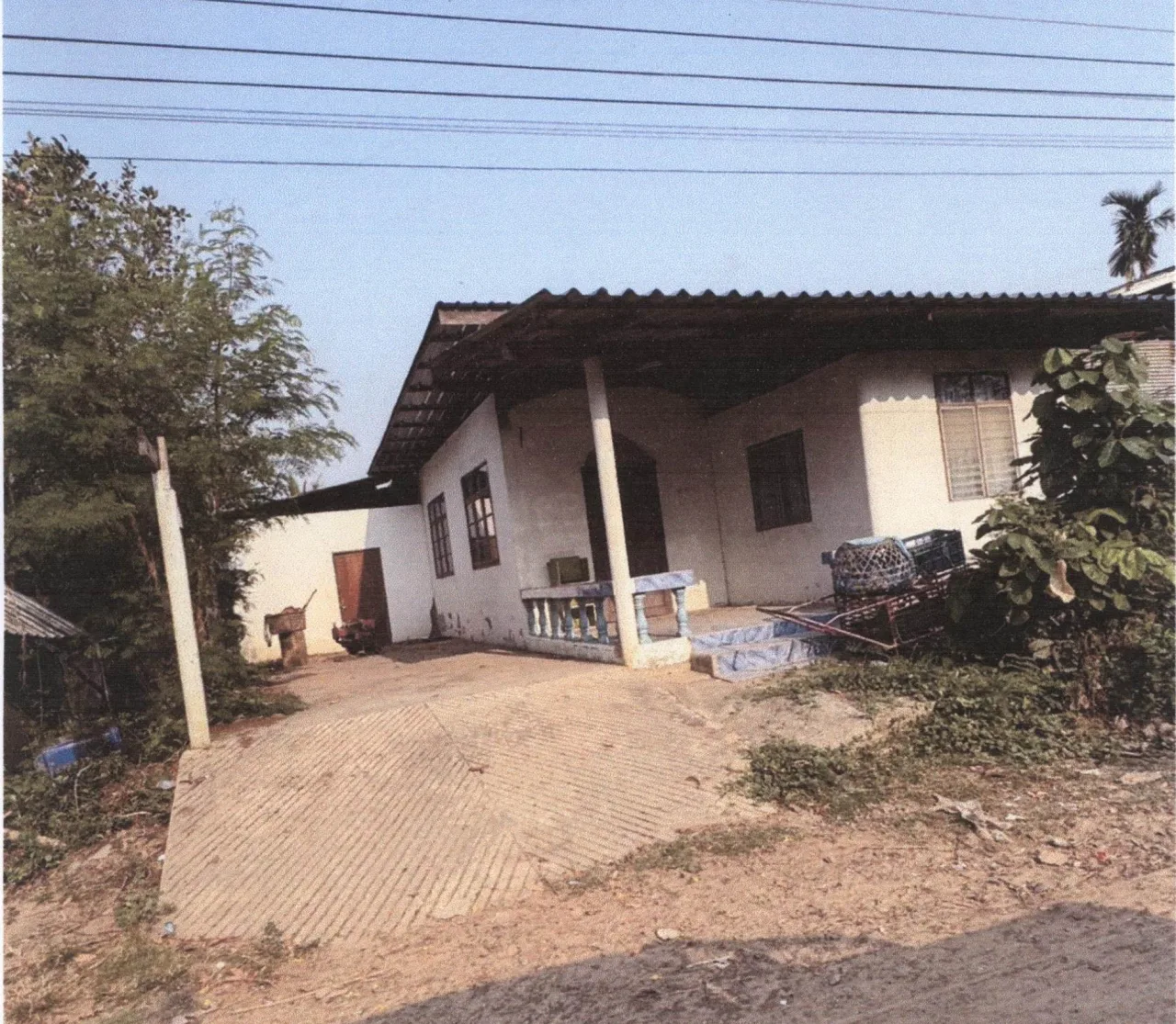 ขายทอดตลาด ที่ดินพร้อมสิ่งปลูกสร้าง ต.ดอนแรด อ.รัตนบุรี จ.สุรินทร์