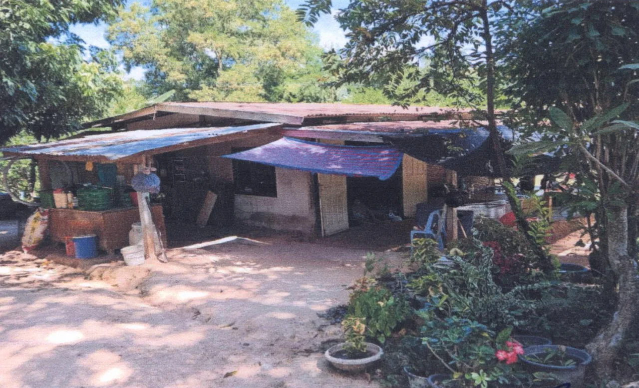 ขายทอดตลาด ที่ดินพร้อมสิ่งปลูกสร้าง ต.น้ำเขียว อ.รัตนบุรี จ.สุรินทร์