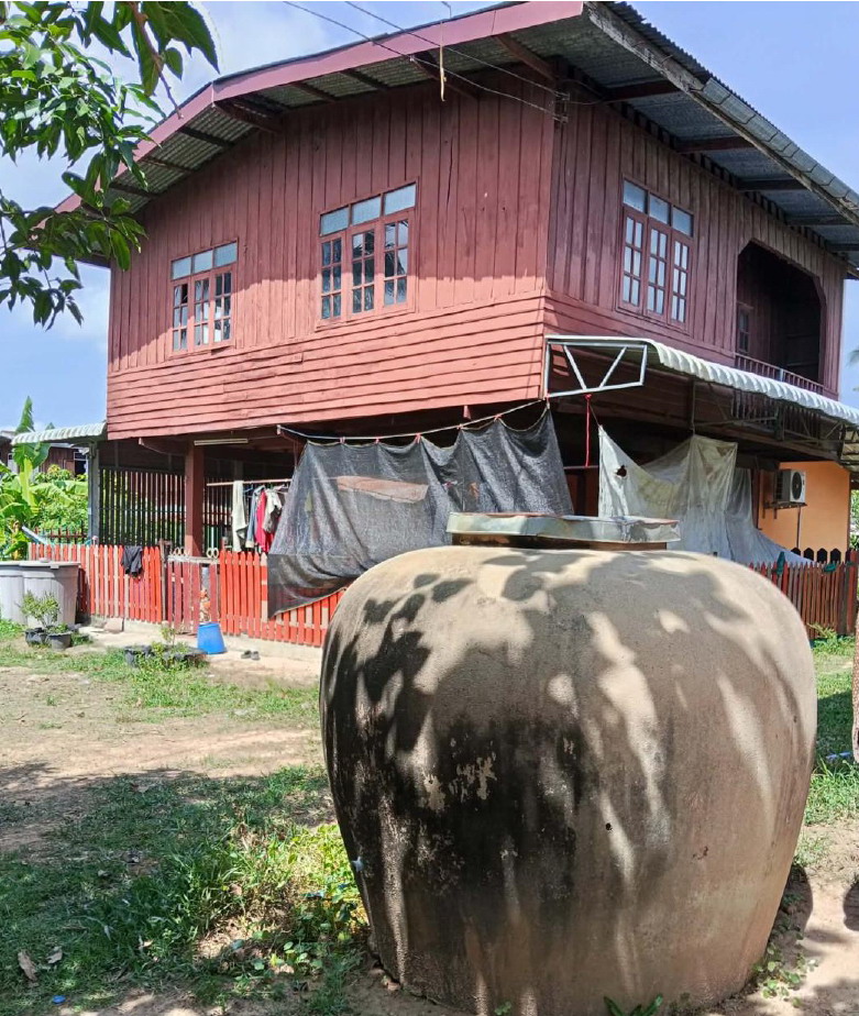 ขายทอดตลาด ที่ดินพร้อมสิ่งปลูกสร้าง ต.สะโน อ.สำโรงทาบ จ.สุรินทร์