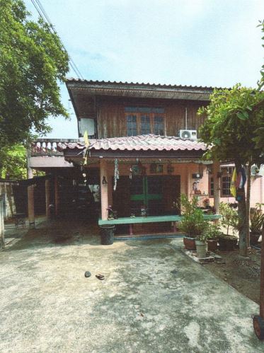 ขายทอดตลาด ที่ดินพร้อมสิ่งปลูกสร้าง ต.ถอนสมอ อ.ท่าช้าง จ.สิงห์บุรี