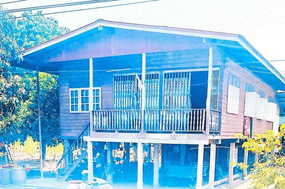 ขายทอดตลาด ที่ดินพร้อมสิ่งปลูกสร้าง ต.บ้านกร่าง อ.กงไกรลาศ จ.สุโขทัย