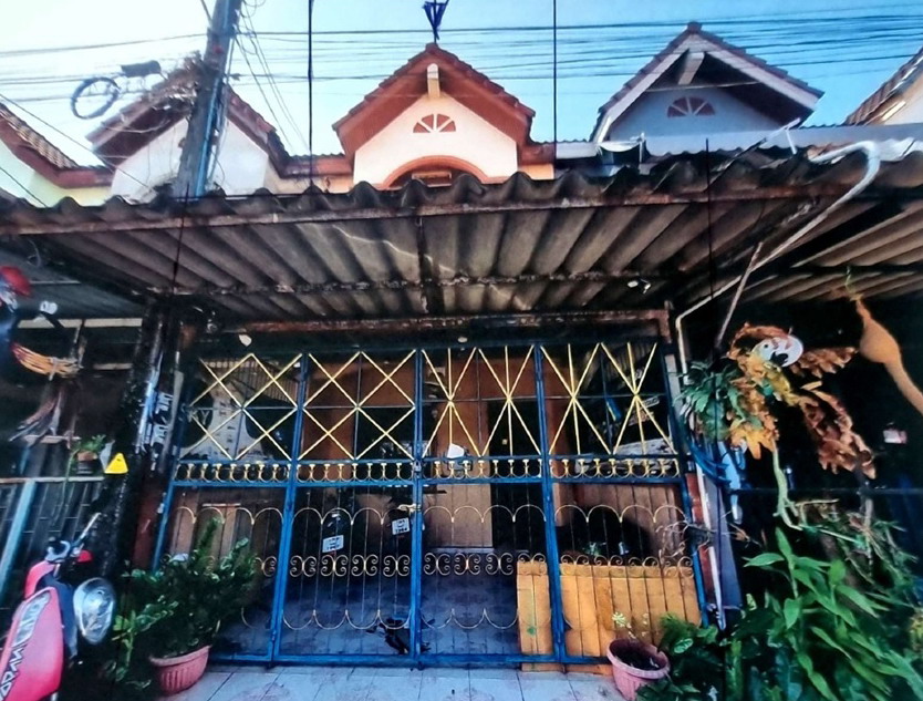 ขายทอดตลาด ที่ดินพร้อมสิ่งปลูกสร้าง ต.พลับพลา อ.เมืองจันทบุรี จ.จันทบุรี