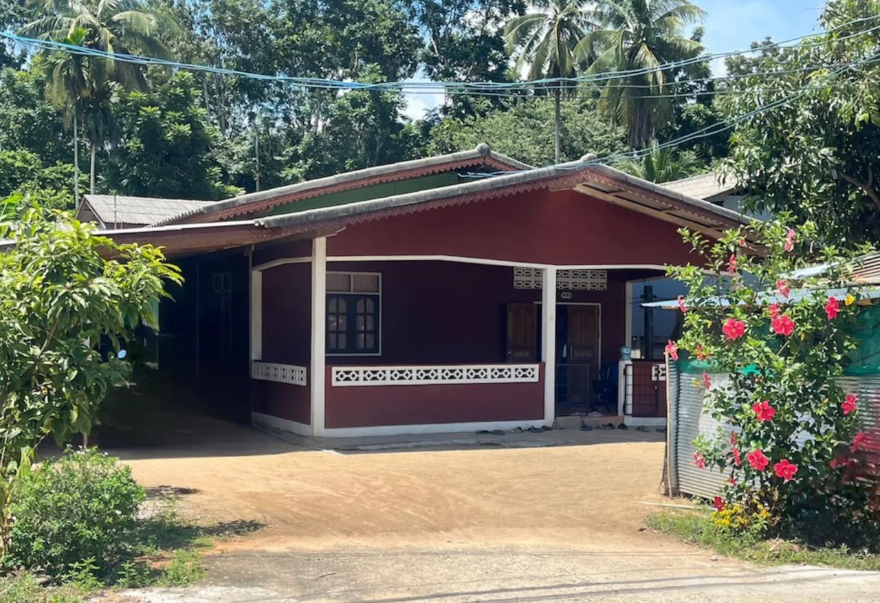 ขายทอดตลาด ที่ดินพร้อมสิ่งปลูกสร้าง ต.พิเทน อ.ทุ่งยางแดง จ.ปัตตานี