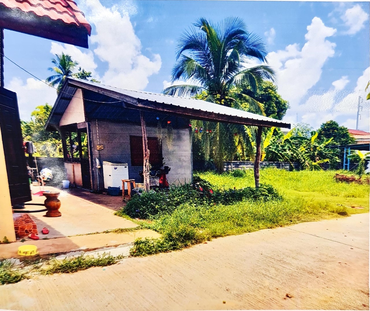 ขายทอดตลาด ที่ดินพร้อมสิ่งปลูกสร้าง ต.เมืองเดช อ.เดชอุดม จ.อุบลราชธานี