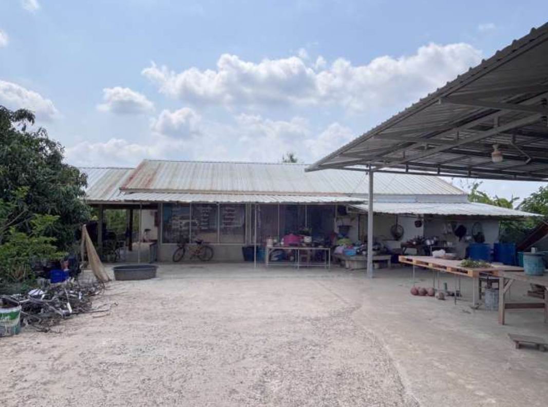 ขายทอดตลาด ที่ดินพร้อมสิ่งปลูกสร้าง ต.บ่อทอง อ.กบินทร์บุรี จ.ปราจีนบุรี