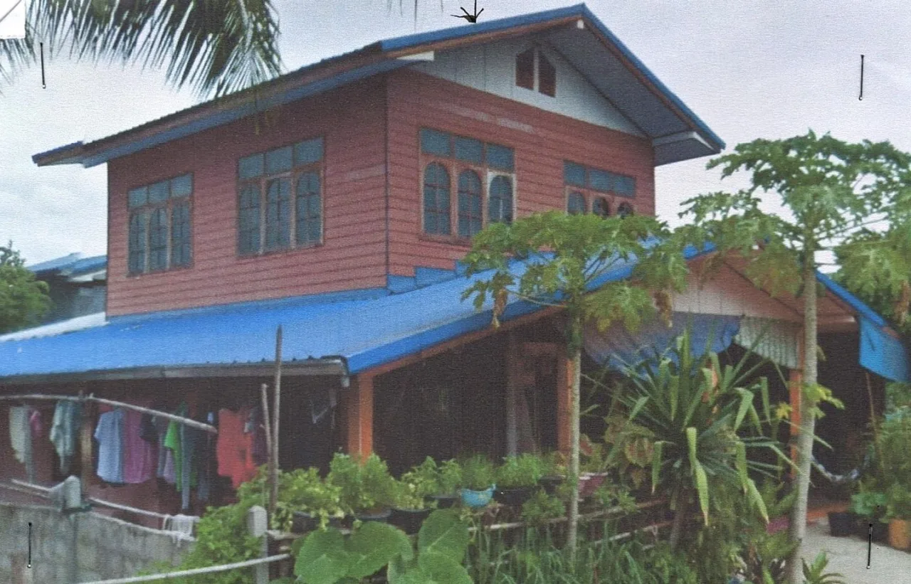 ขายทอดตลาด ที่ดินพร้อมสิ่งปลูกสร้าง ต.วังหินลาด อ.ชุมแพ จ.ขอนแก่น