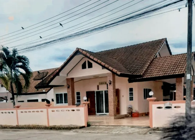 ขายทอดตลาด ที่ดินพร้อมสิ่งปลูกสร้าง ต.วังตะกอ อ.หลังสวน จ.ชุมพร