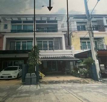 ขายทอดตลาด ที่ดินพร้อมสิ่งปลูกสร้าง แขวงลาดพร้าว เขตลาดพร้าว จ.กรุงเทพมหานคร