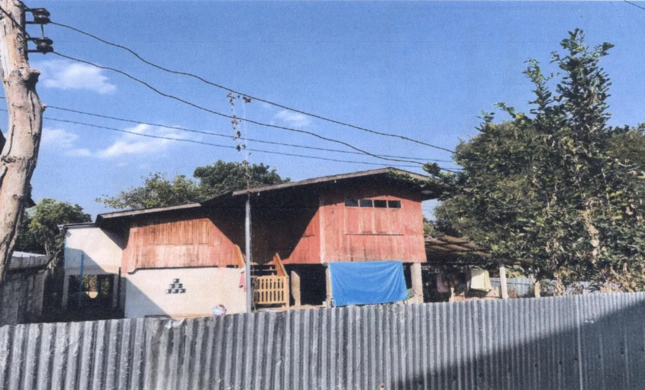 ขายทอดตลาด ที่ดินพร้อมสิ่งปลูกสร้าง ต.ไทรย้อย อ.เด่นชัย จ.แพร่
