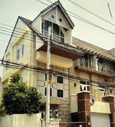 ขายทอดตลาด ที่ดินพร้อมสิ่งปลูกสร้าง แขวงวังทองหลาง เขตวังทองหลาง จ.กรุงเทพมหานคร