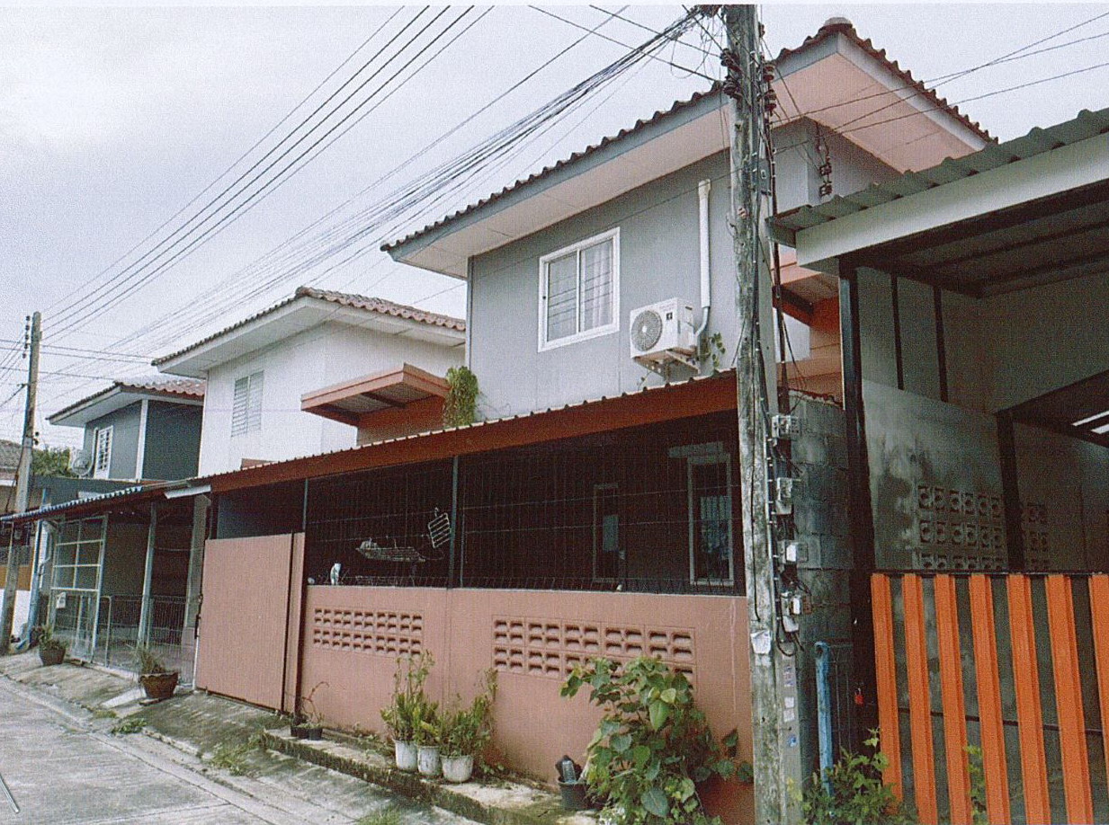 ขายทอดตลาด ที่ดินพร้อมสิ่งปลูกสร้าง ต.ระแหง อ.ลาดหลุมแก้ว จ.ปทุมธานี