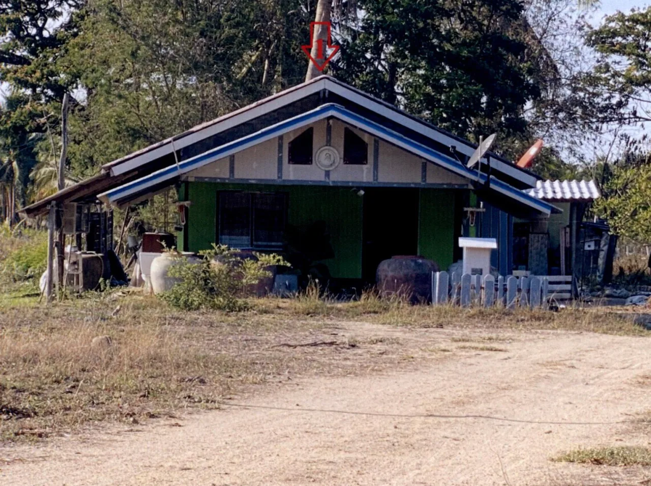 ขายทอดตลาด ที่ดินพร้อมสิ่งปลูกสร้าง ต.คลองวาฬ อ.เมืองประจวบคีรีขันธ์ จ.ประจวบคีรีขันธ์