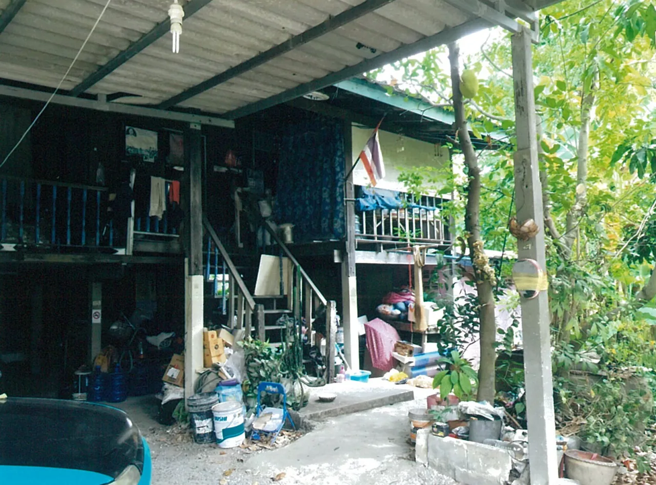 ขายทอดตลาด ที่ดินพร้อมสิ่งปลูกสร้าง ต.สวนพริกไทย อ.เมืองปทุมธานี จ.ปทุมธานี