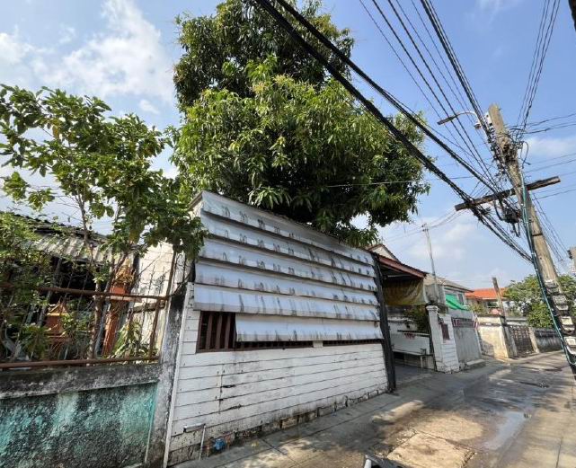 ขายทอดตลาด ที่ดินพร้อมสิ่งปลูกสร้าง แขวงคลองถนน เขตบางเขน จ.กรุงเทพมหานคร