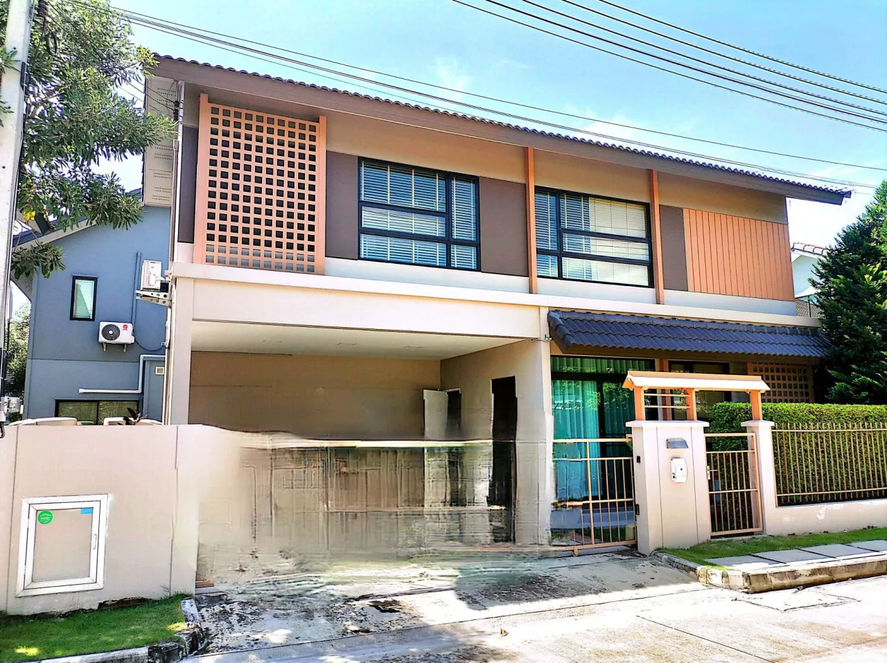 ขายทอดตลาด ที่ดินพร้อมสิ่งปลูกสร้าง ต.บ้านกลาง อ.เมืองปทุมธานี จ.ปทุมธานี