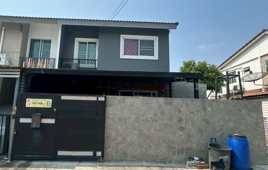ขายทอดตลาด ที่ดินพร้อมสิ่งปลูกสร้าง ต.บ้านใหม่ อ.เมืองปทุมธานี จ.ปทุมธานี
