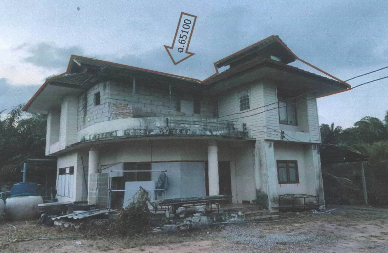 ขายทอดตลาด ที่ดินพร้อมสิ่งปลูกสร้าง ต.ตากแดด อ.เมืองชุมพร จ.ชุมพร