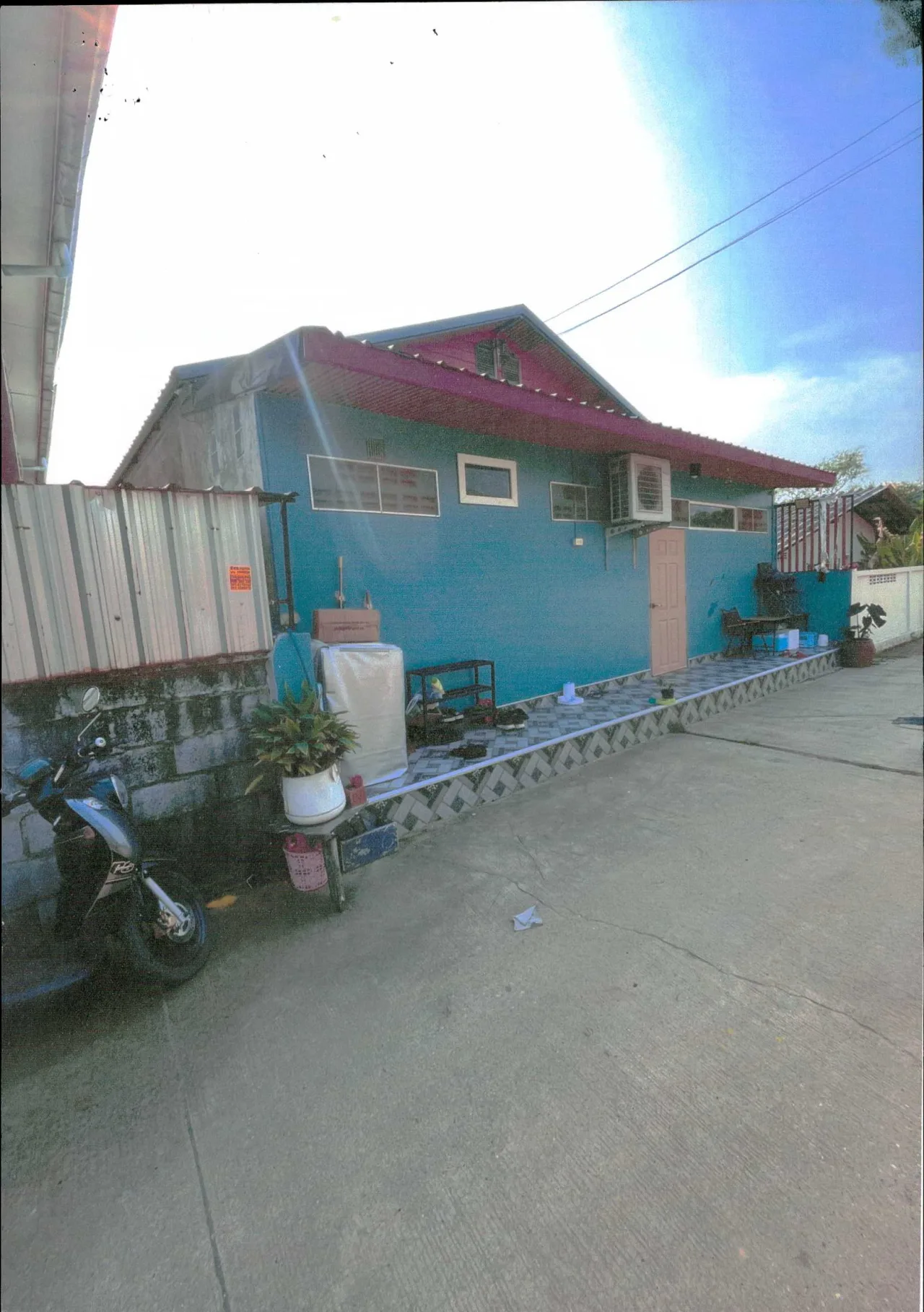 ขายทอดตลาด ที่ดินพร้อมสิ่งปลูกสร้าง ต.สุรศักดิ์ อ.ศรีราชา จ.ชลบุรี