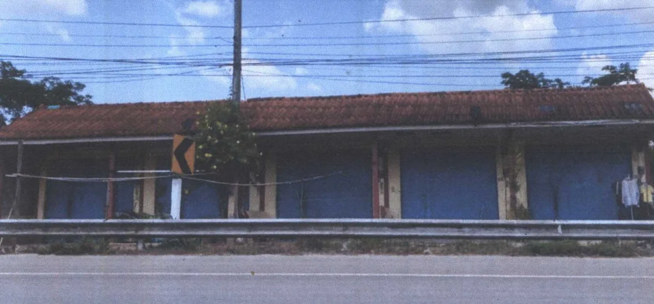 ขายทอดตลาด ที่ดินพร้อมสิ่งปลูกสร้าง ต.พรุพี อ.บ้านนาสาร จ.สุราษฎร์ธานี