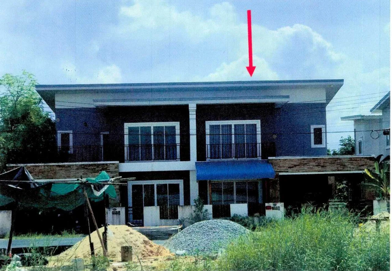 ขายทอดตลาด ที่ดินพร้อมสิ่งปลูกสร้าง ต.หนองหงษ์ อ.พานทอง จ.ชลบุรี