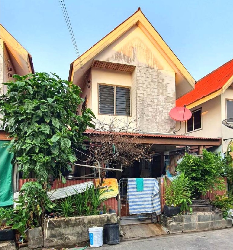ขายทอดตลาด ที่ดินพร้อมสิ่งปลูกสร้าง แขวงกระทุ่มราย เขตหนองจอก จ.กรุงเทพมหานคร