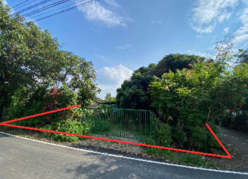 ขายทอดตลาด ที่ดินพร้อมสิ่งปลูกสร้าง ต.ห้วยยาบ อ.บ้านธิ จ.ลำพูน